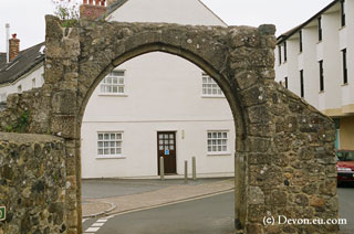 Bovey Cromwells arch