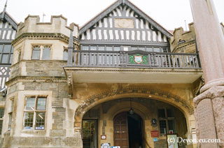 Lynton town hall